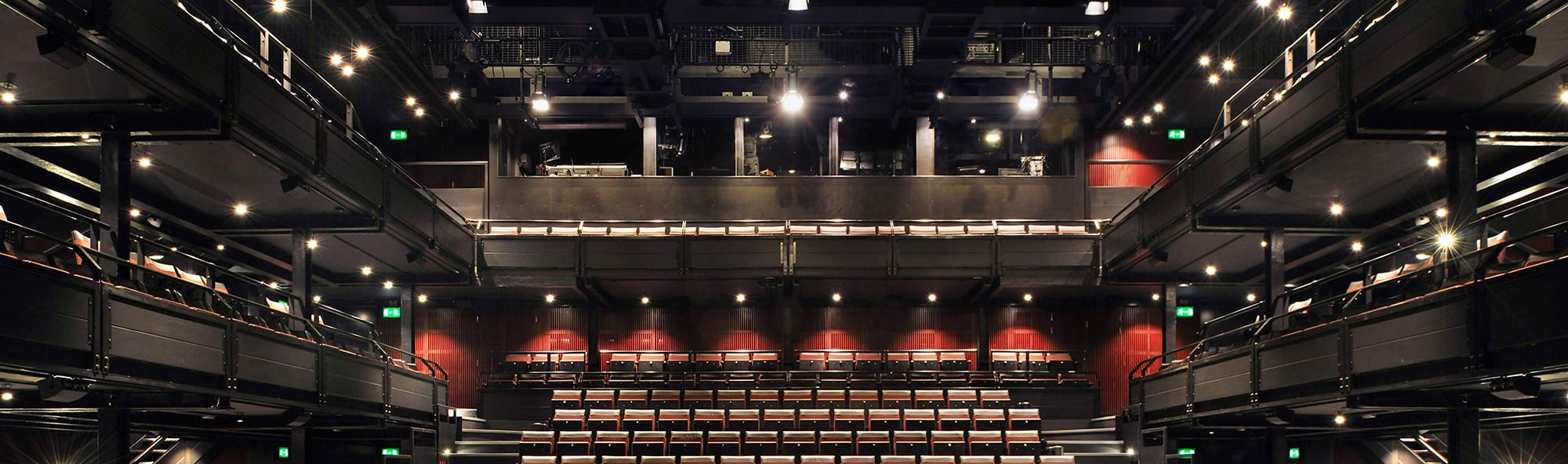 DORFMAN THEATRE AT THE NATIONAL THEATRE, London © Philip Vile