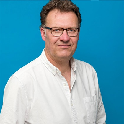 STEVE ROBERTS - Charcoalblue