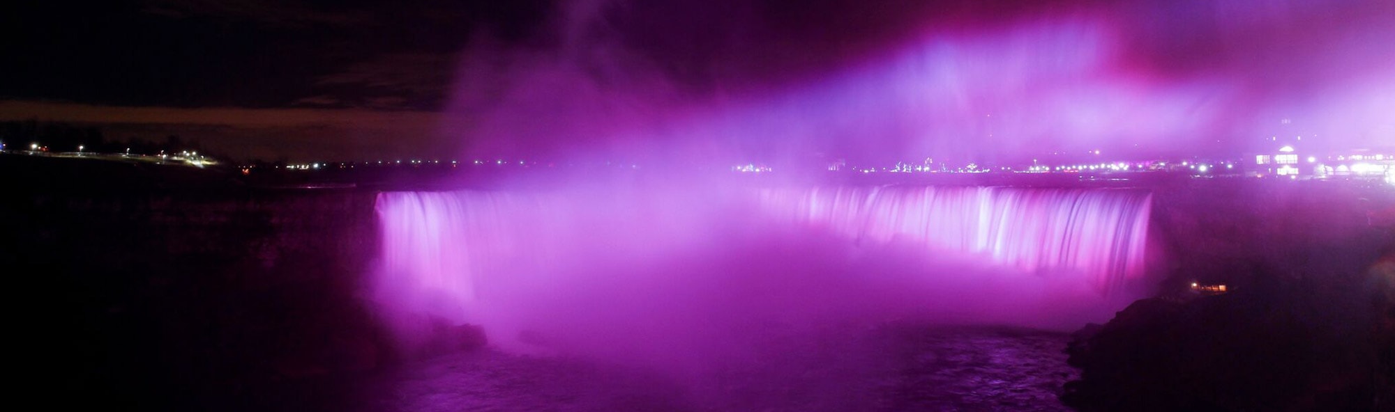 Niagra Falls_Image 3 – Photo credits: Light Monkey Photography